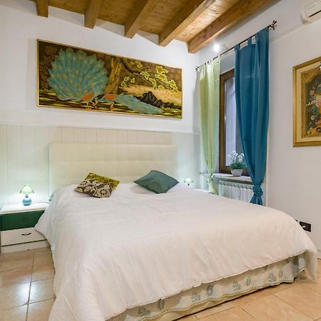 Fairy Studio In Verona Apartment Bagian luar foto