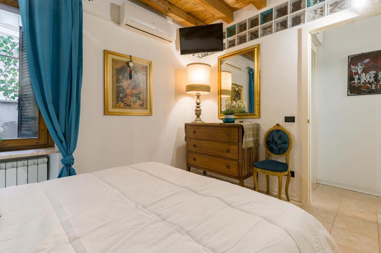 Fairy Studio In Verona Apartment Bagian luar foto